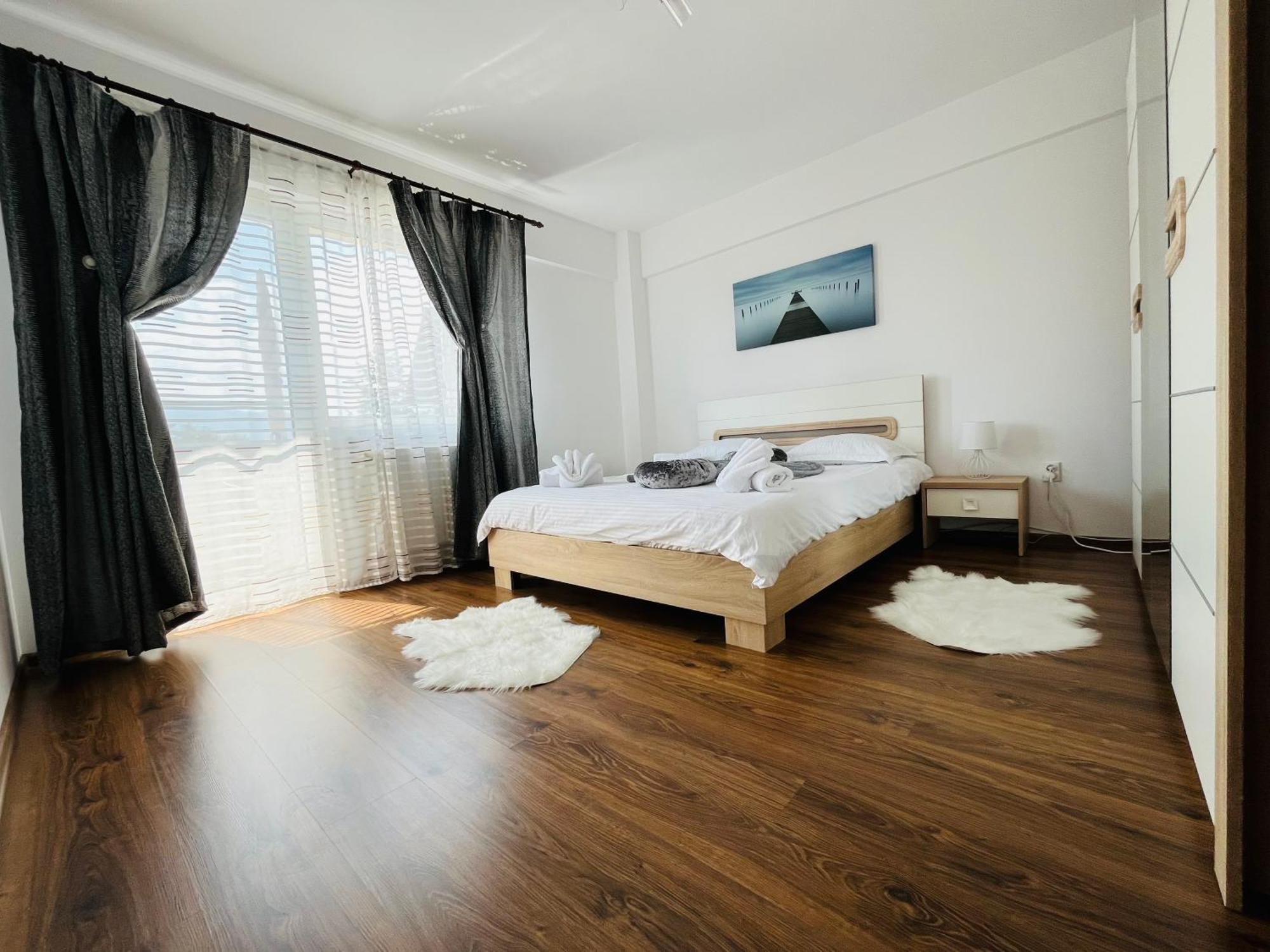Green Apartaments เซอร์เนช ภายนอก รูปภาพ