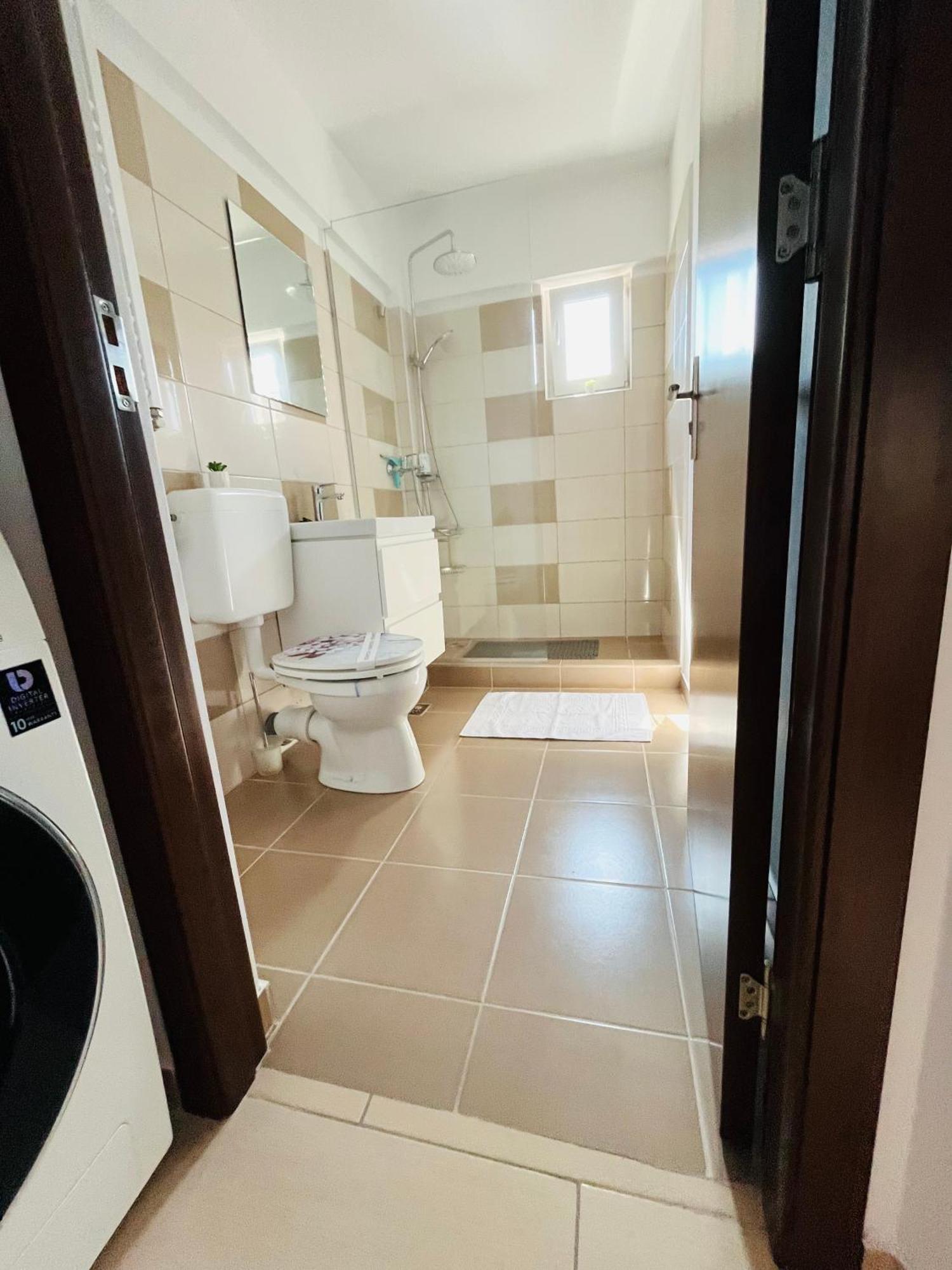 Green Apartaments เซอร์เนช ภายนอก รูปภาพ