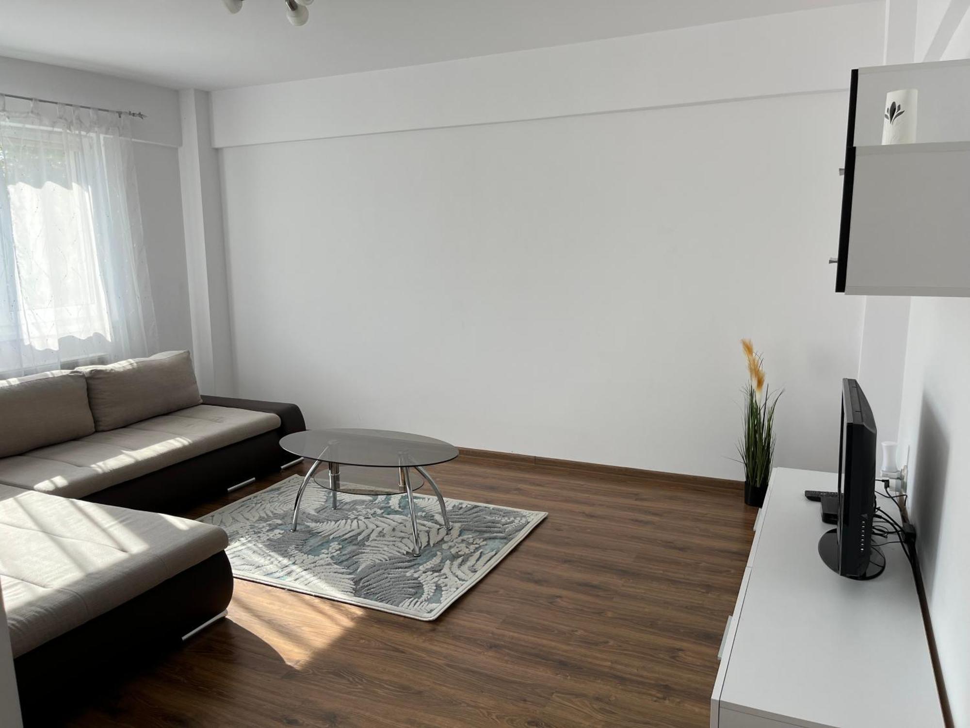 Green Apartaments เซอร์เนช ภายนอก รูปภาพ