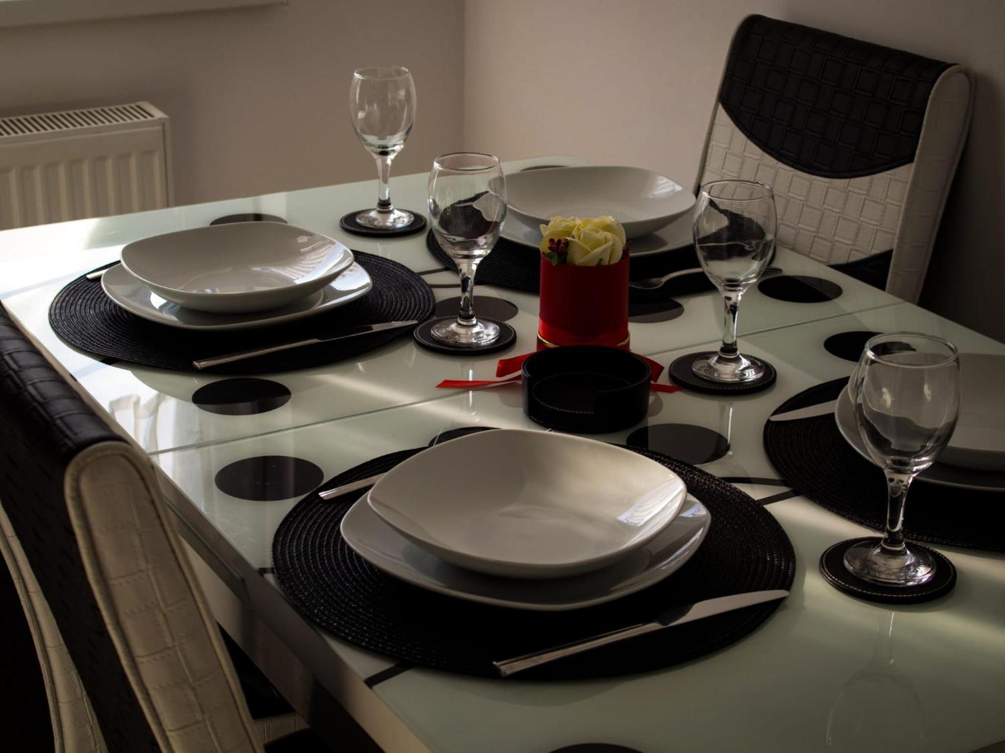 Green Apartaments เซอร์เนช ภายนอก รูปภาพ