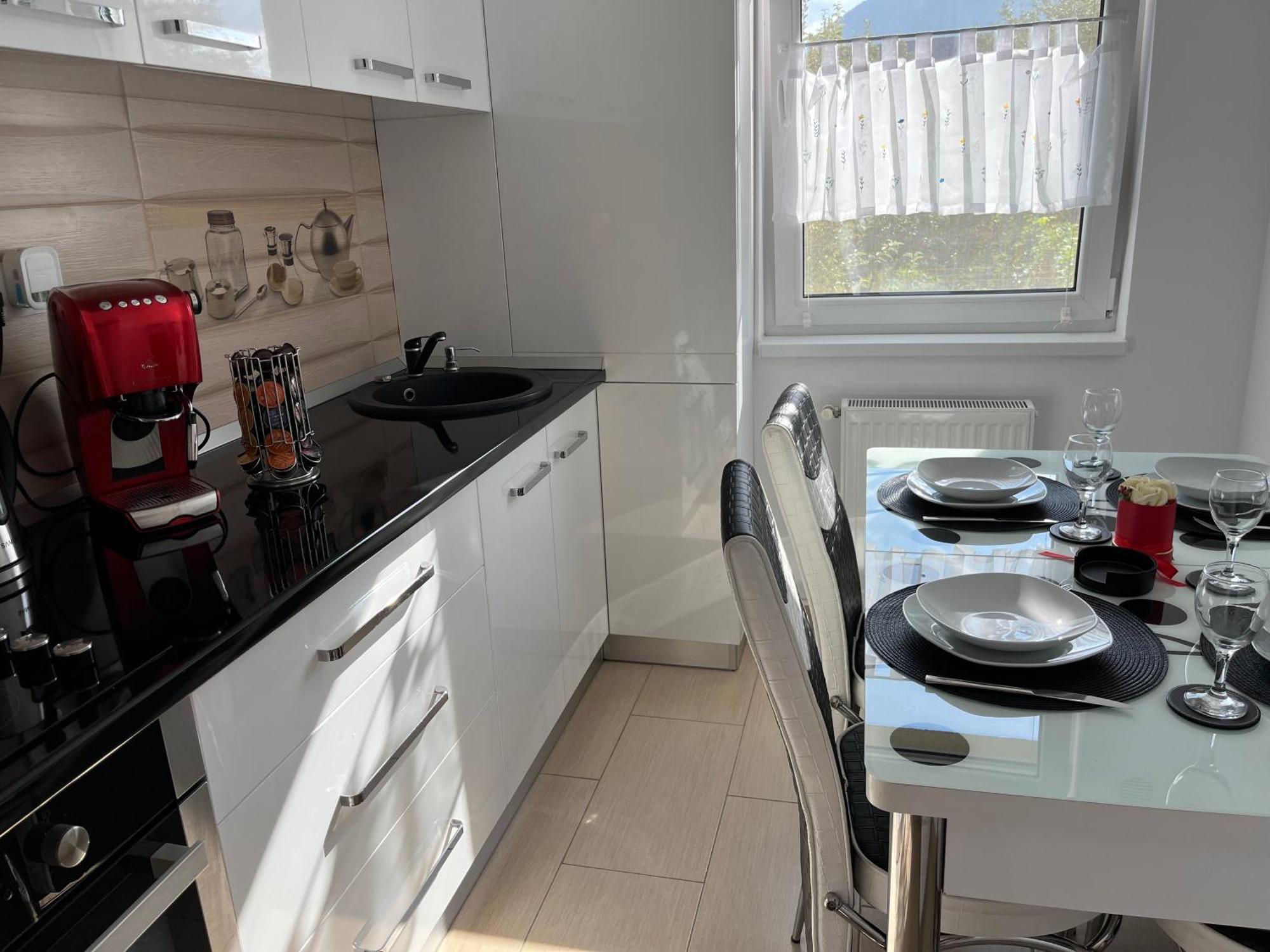 Green Apartaments เซอร์เนช ภายนอก รูปภาพ